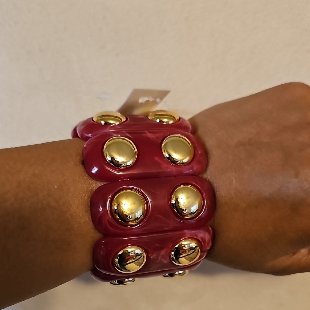 Bold Pink Resin Bracelet with Gold Accents